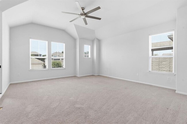 Building Photo - 10221 Forest Grove Dr