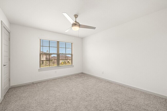Building Photo - 3539 Gore Creek Dr