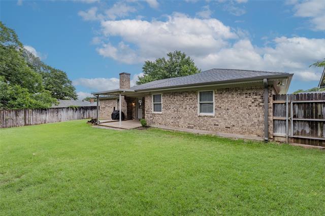 Building Photo - 717 Huntwich Dr