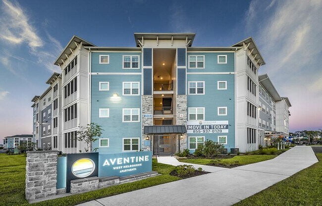 Building Photo - 918 Aventine Dr