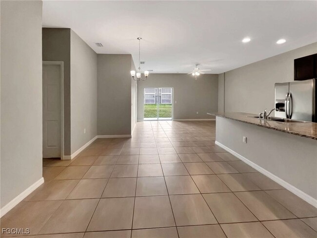 Building Photo - 1320 Trafalgar Pkwy