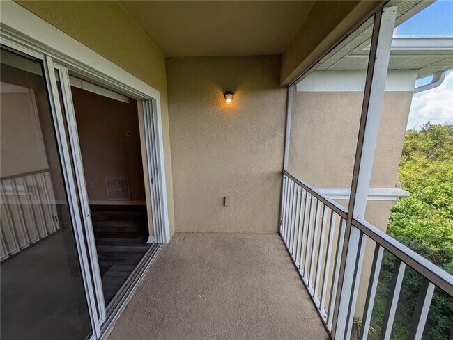 Building Photo - 9533 Newdale Way