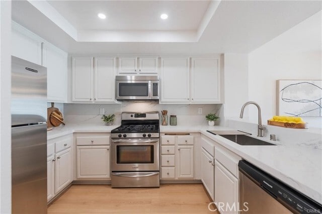 Building Photo - 5607 Canterbury Dr
