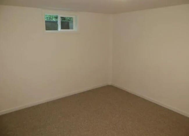 Building Photo - 4206 NE 9th Ave