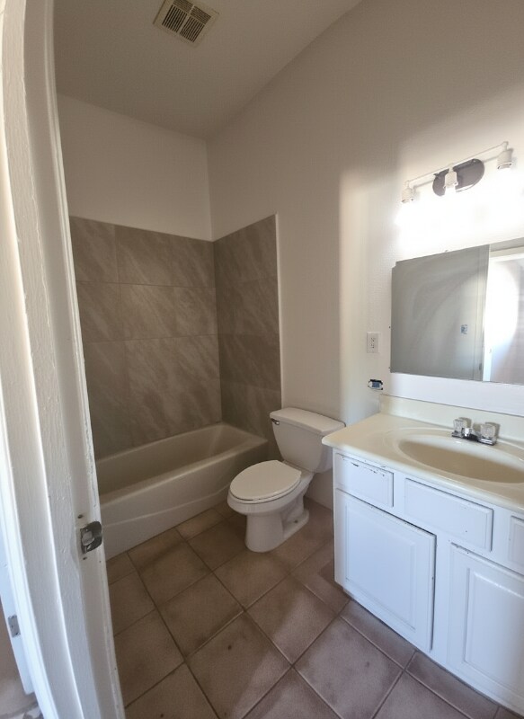 Building Photo - 1745 E Broadway Rd