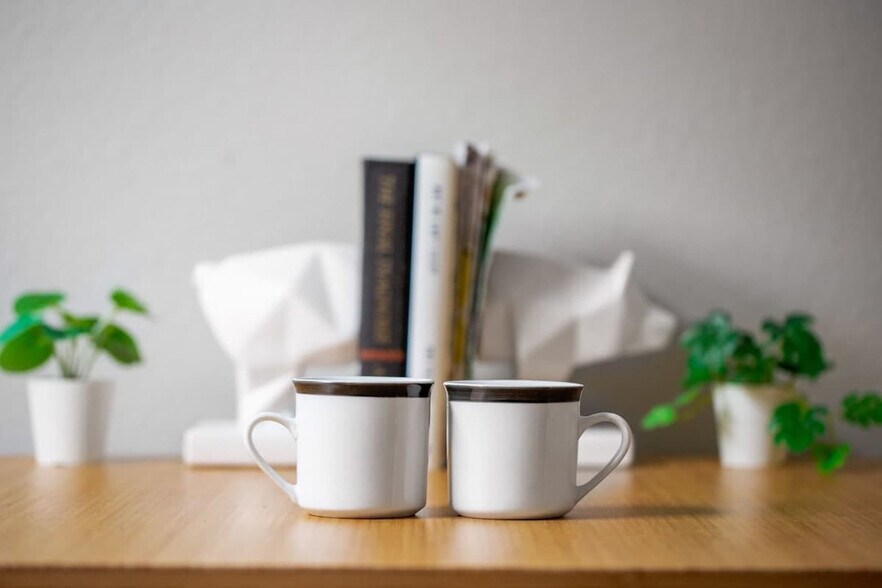 Building Photo - 203 W Magnolia Ave