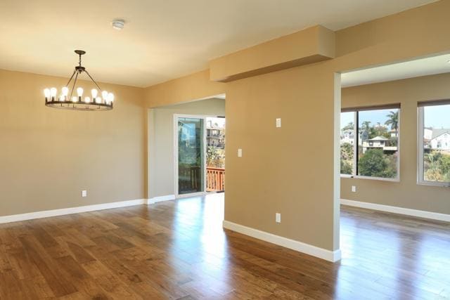 Building Photo - 4960 Vista Pl
