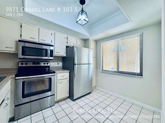 Building Photo - 9871 Citadel Ln