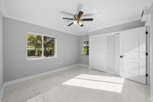 Building Photo - 1519 Biarritz Dr