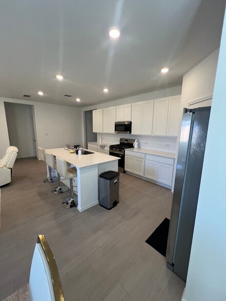 Building Photo - 150 Outrigger Way