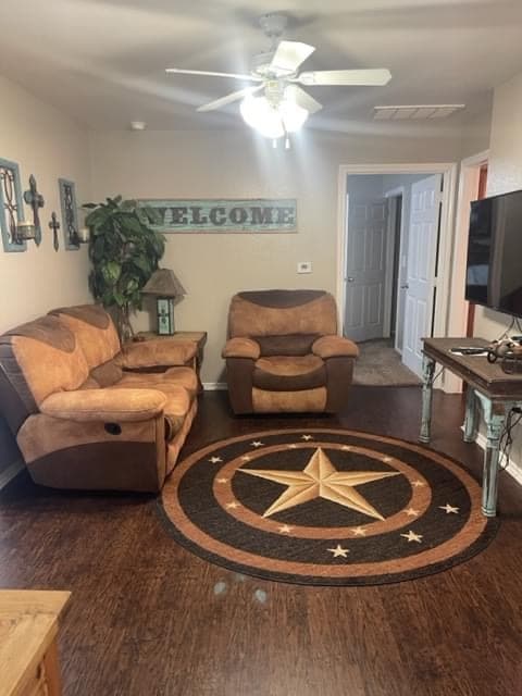 Fully Furnished Brazos - Lakeside RGLLC