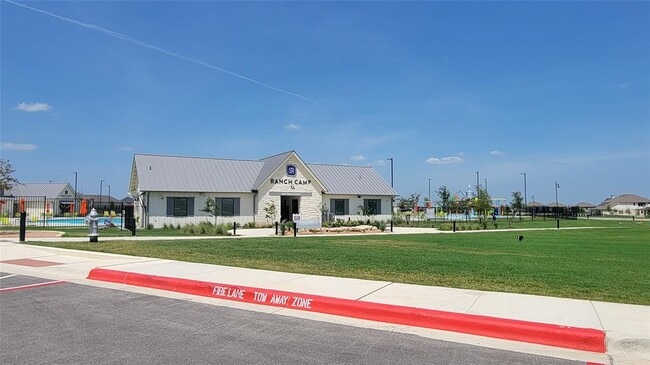 Building Photo - 312 Singing Dove Wy
