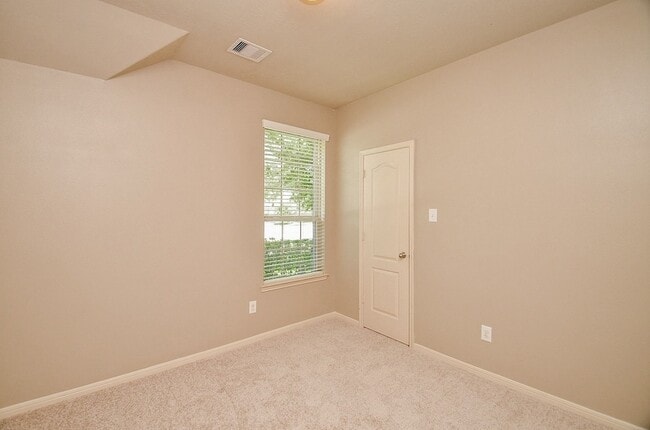 Building Photo - 5205 Kendall Glen Ct