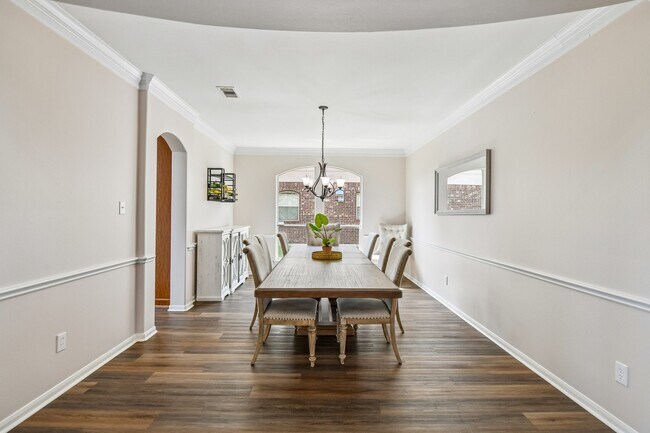 Building Photo - 28134 Kudzu Dr