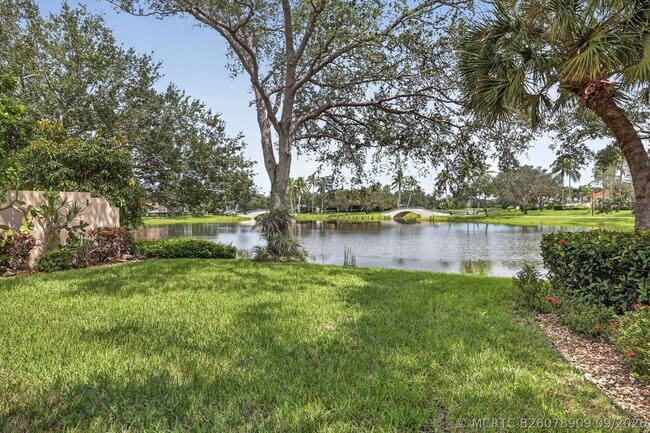 Building Photo - 2596 Irma Lake Dr