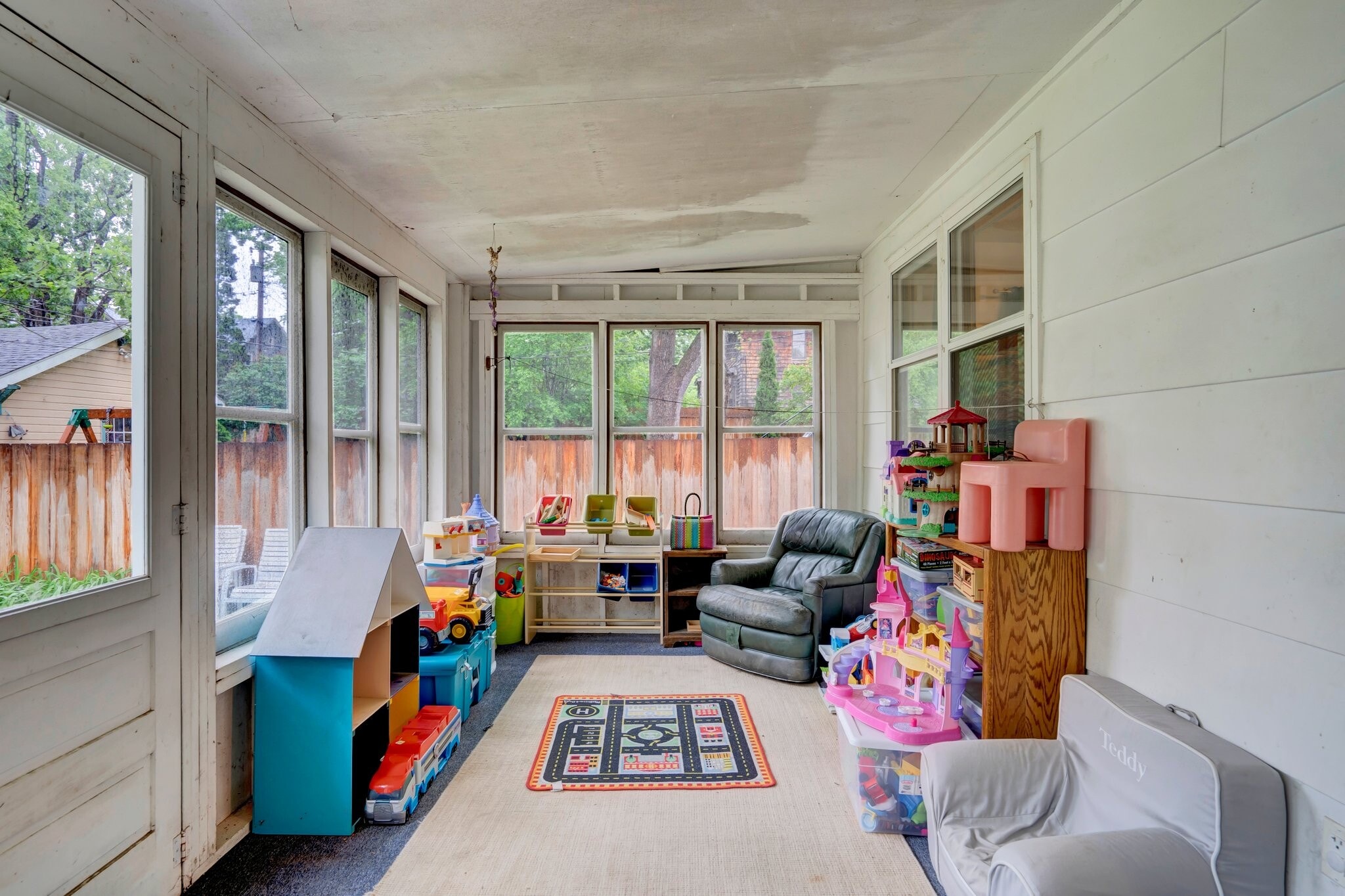Back Porch - 2117 Knapp Street