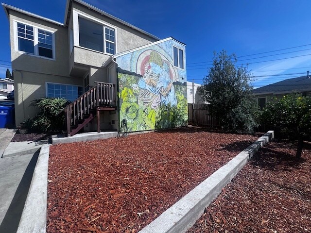 Building Photo - 8109 Ney Ave