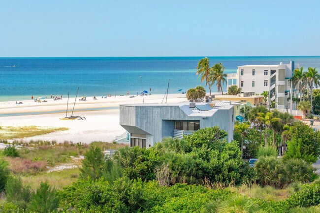 Building Photo - 5400 Ocean Blvd