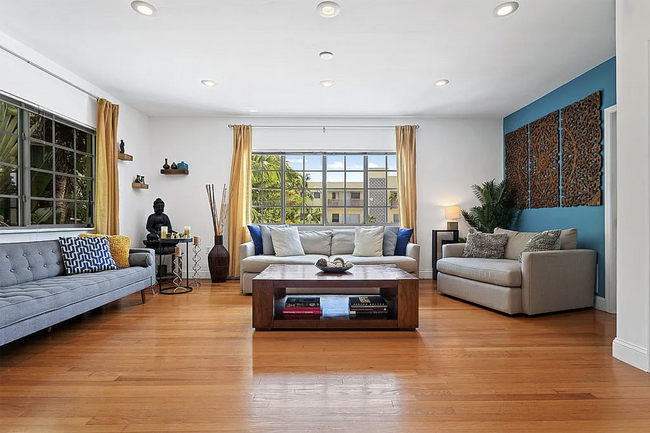 Building Photo - 822 Lenox Ave