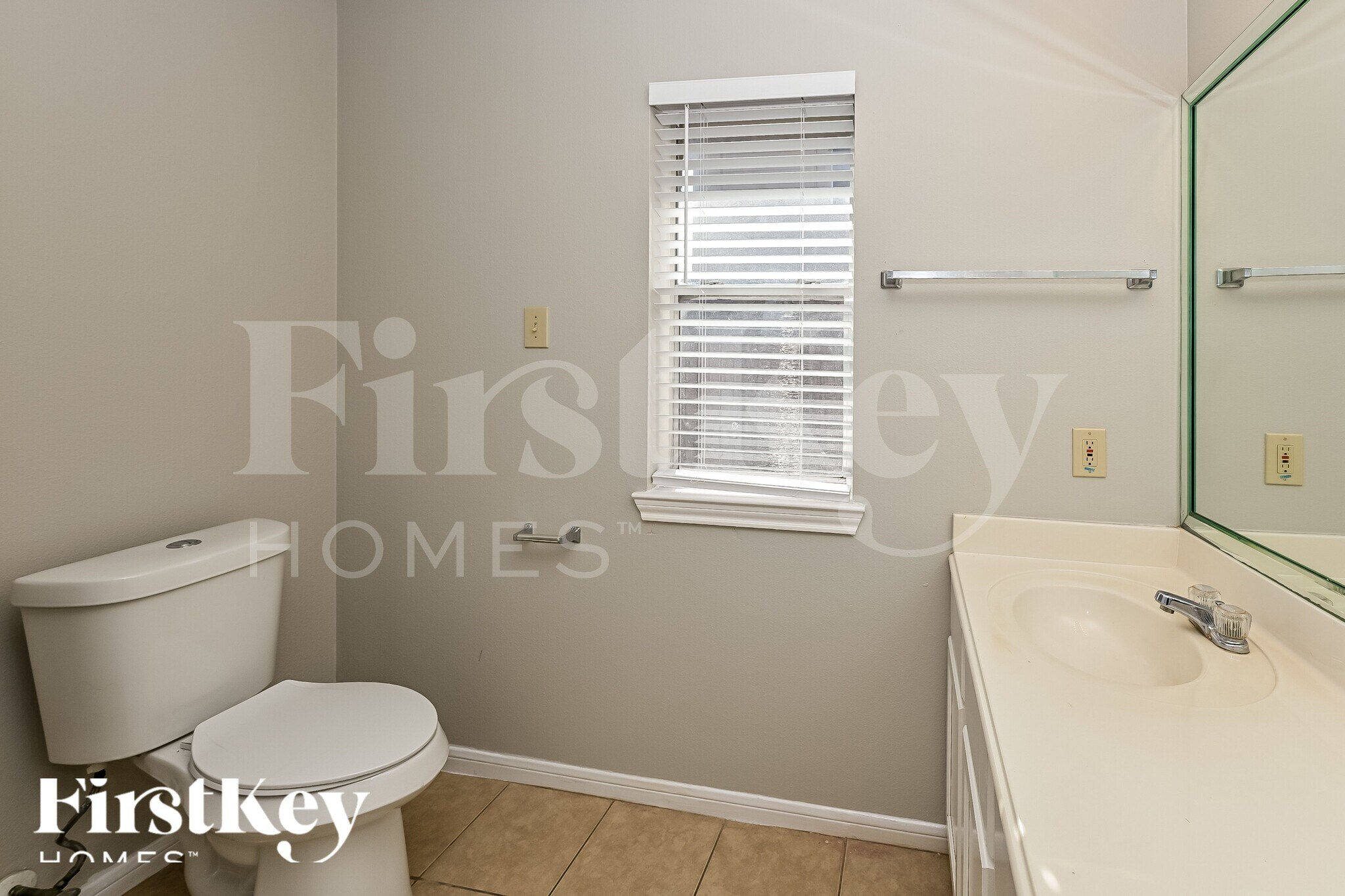 Building Photo - 8222 Sanford St