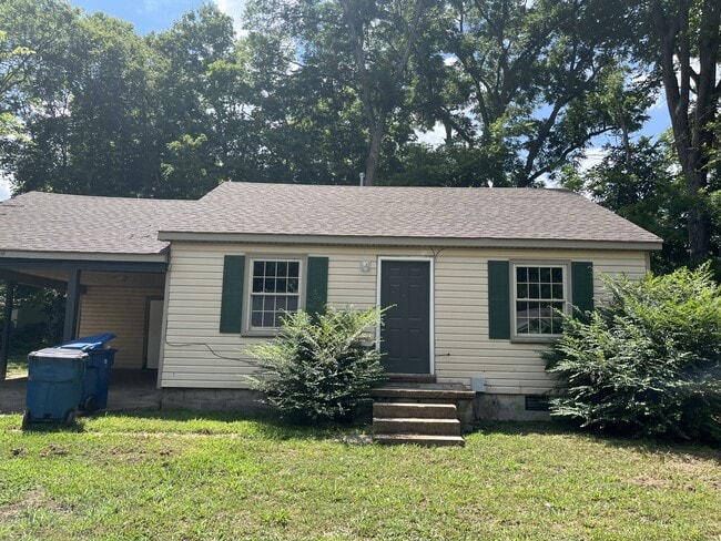 Primary Photo - 309 N Tipton St