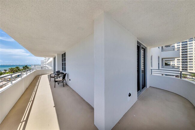 Building Photo - 5555 Collins Ave