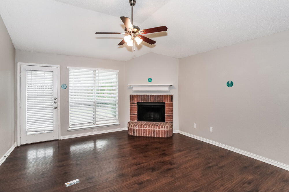 Building Photo - 8060 Cannonwood Dr