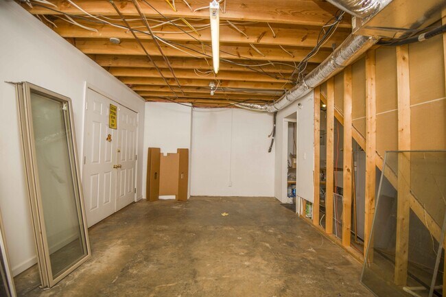 Building Photo - 106 Oohleeno Way