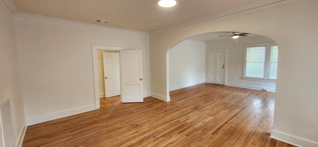 Building Photo - 4 bedroom home in Midtown Columbus