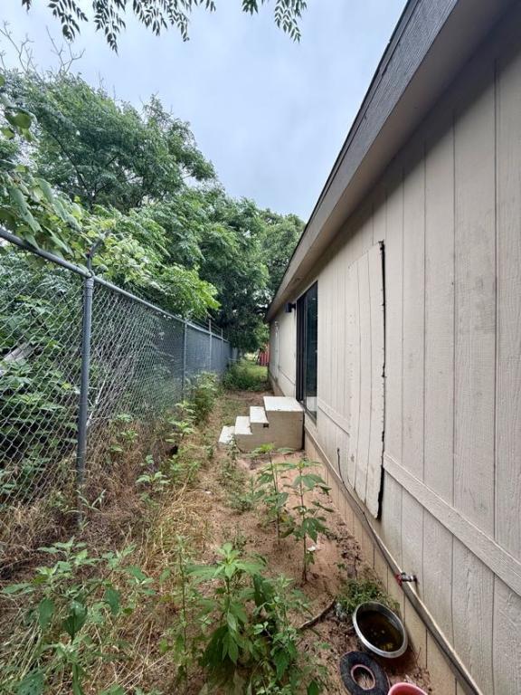 Building Photo - 14563 Farm to Market Rd 730 N