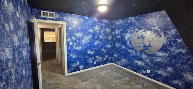 Building Photo - 5217 Arboles Dr