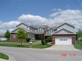 Building Photo - 7316 S 29th St