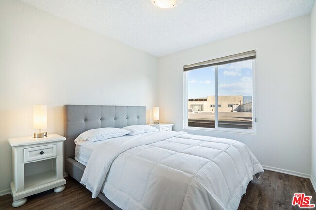 Building Photo - 3600 Bagley Ave