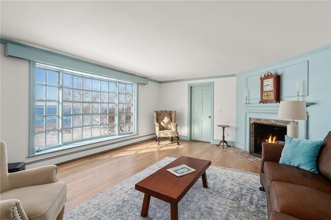 Building Photo - 1191 N MAIN Rd