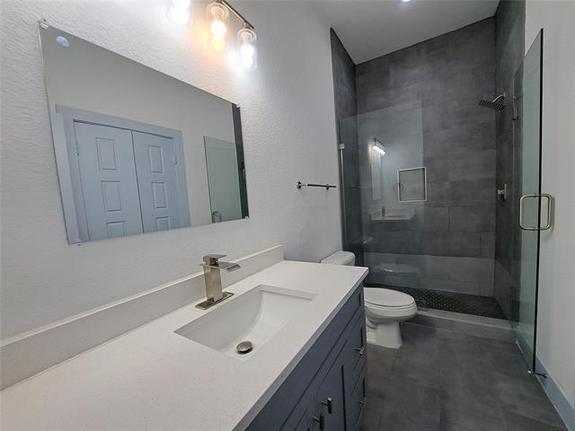 Building Photo - 3328 Noor St