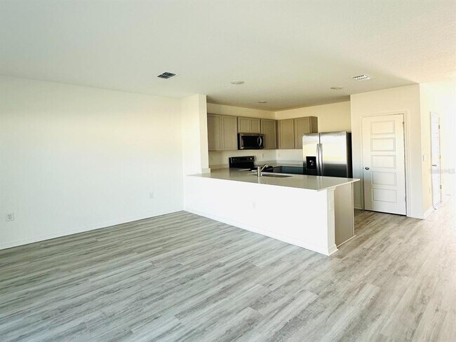 Building Photo - 1335 Tallowwood Ln