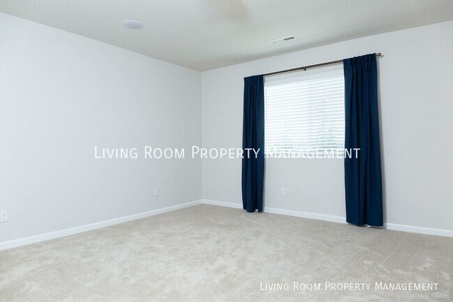 Building Photo - Spacious Townhome in Bethany with an Offic...
