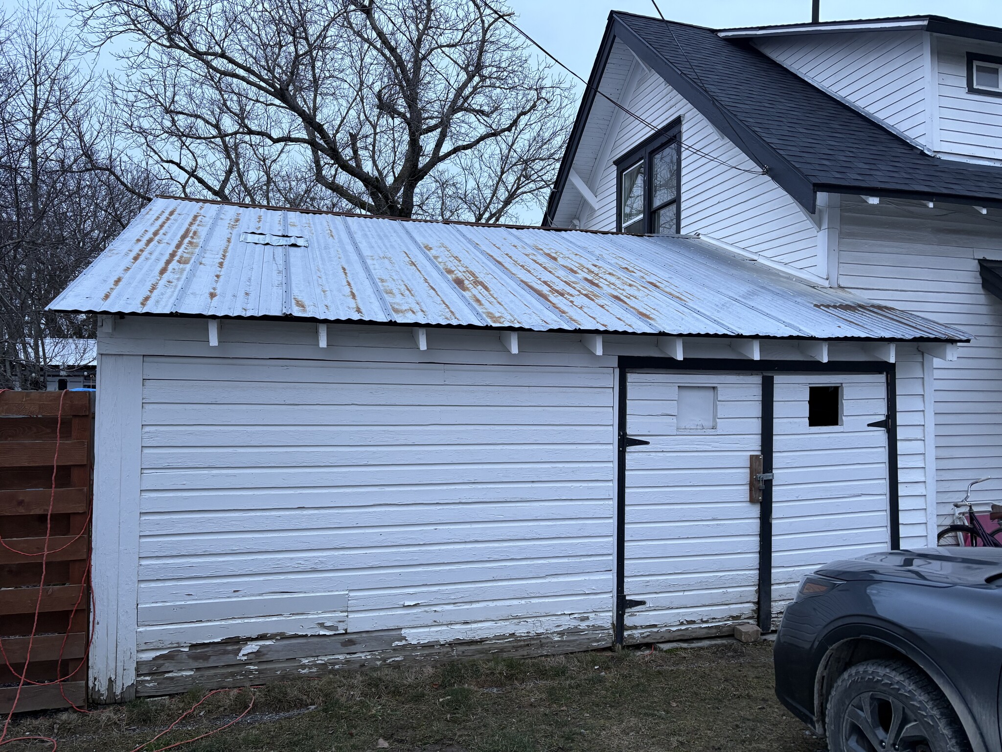 Building Photo - 1220 W Superior St