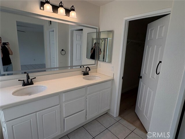 Building Photo - 12240 Knightsbridge Dr
