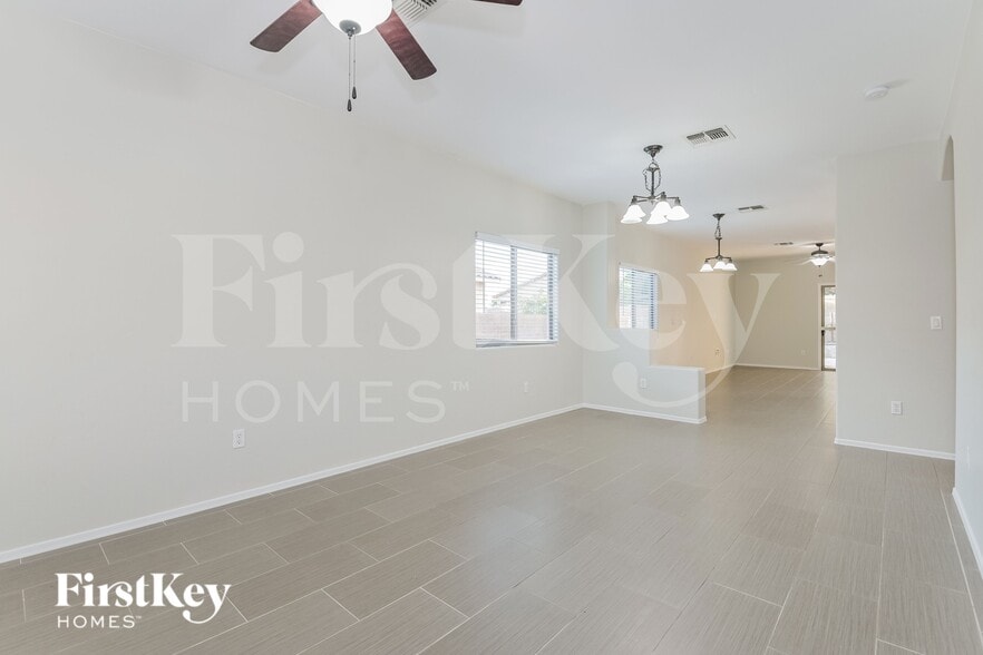 Building Photo - 11584 W Stone Hearth St