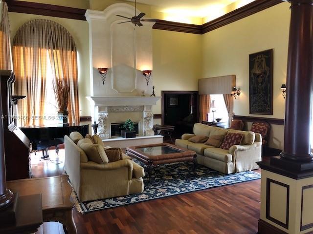 Building Photo - 4035 W McNab Rd