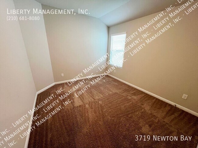 Building Photo - 3719 Newton Bay