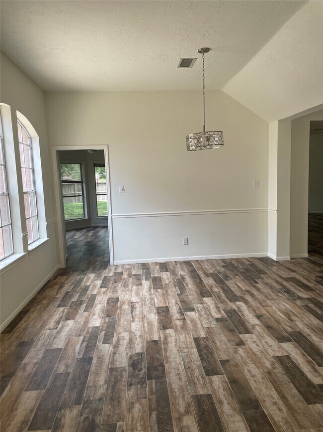 Building Photo - 11306 Yorkshire Oaks Dr