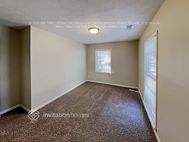 Building Photo - 2636 Allyn Way NW