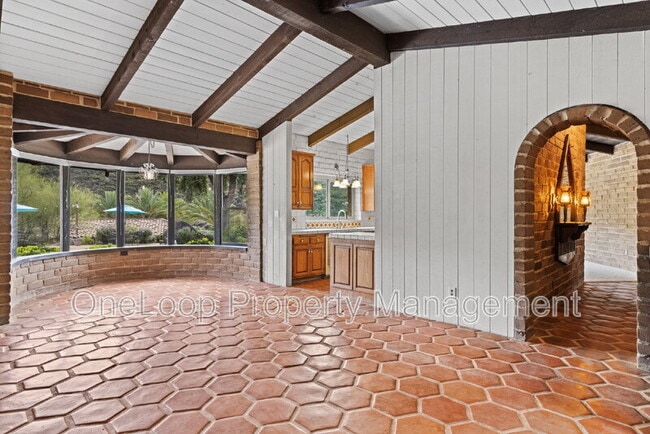 Building Photo - 4085 Via Palo Verde Lago