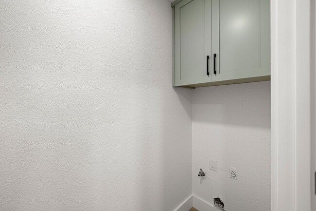 Building Photo - 10418 Doc Holliday Trail