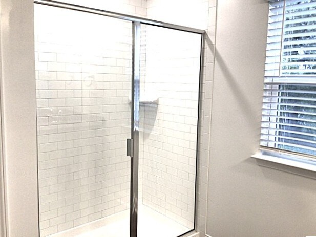 Building Photo - 104 Stagecoach Ln