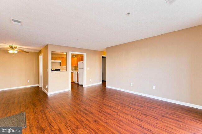 Building Photo - 117 Brookland Terrace