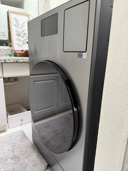 Building Photo - 1040 Fell St