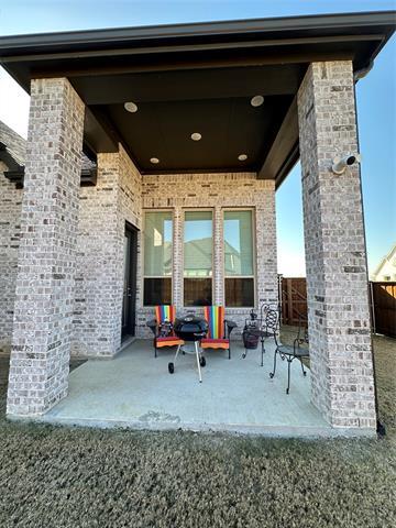 Building Photo - 3880 Verona St